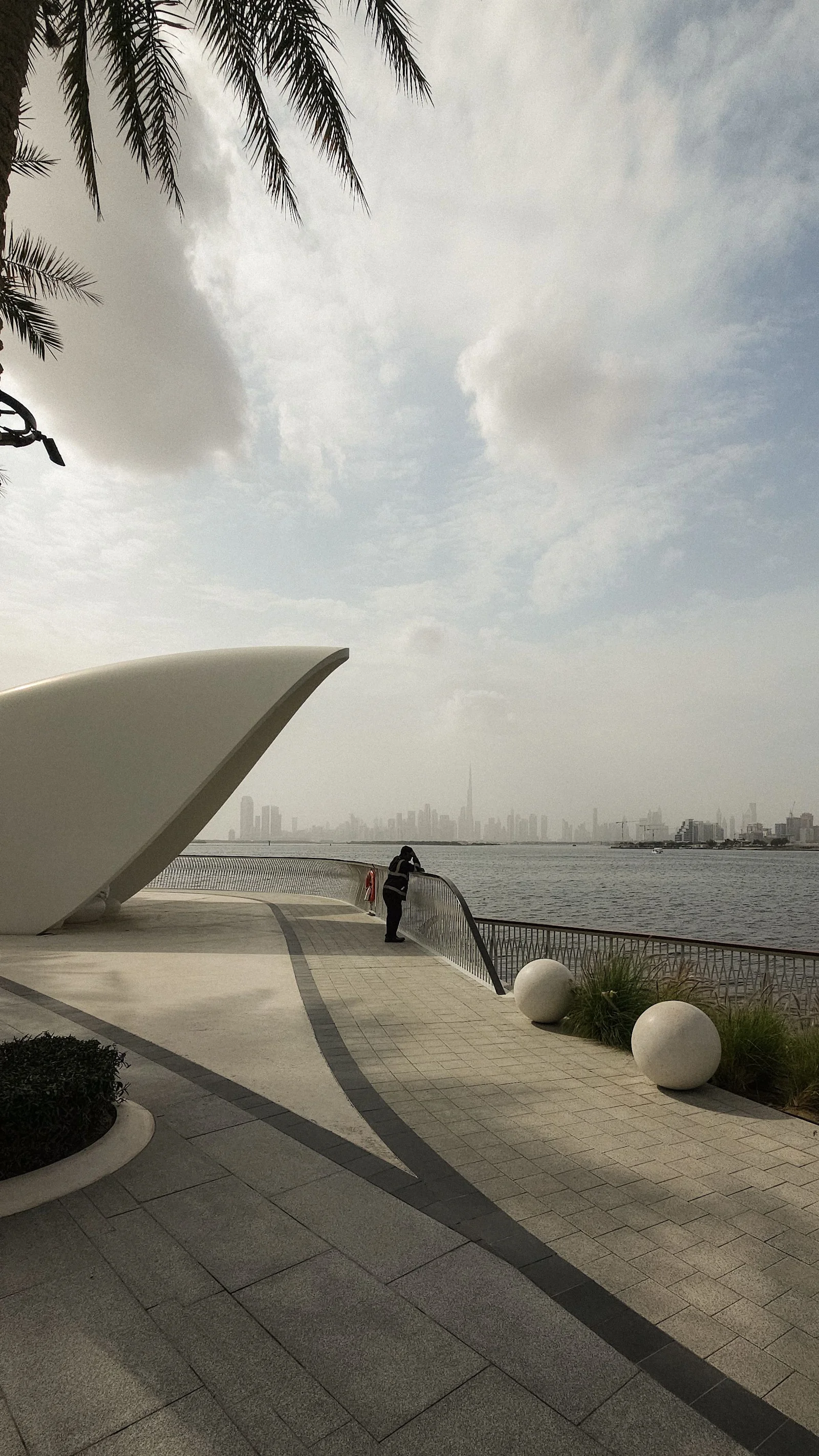 Dubai’s Waterfront Premium Is Also a Climate Question